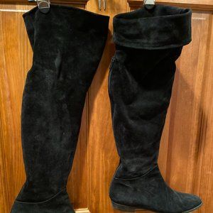 UF FABIANELLY Black thigh high leather boots.